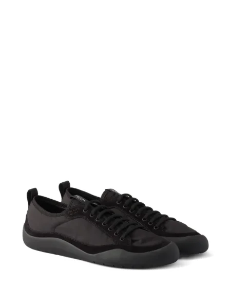 Sneakerși Prada din piele de căprioară negru