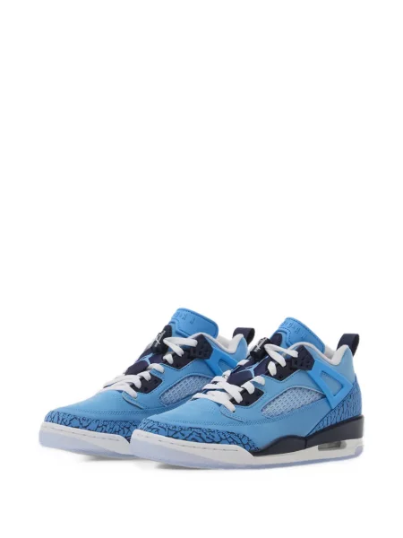 Sneakers Jordan μπλε