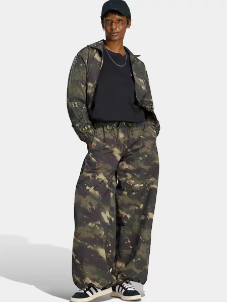 Камуфляжный свитер Adidas Originals