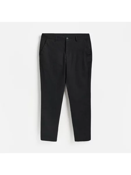Reserved Chino slim fit nadrág fekete