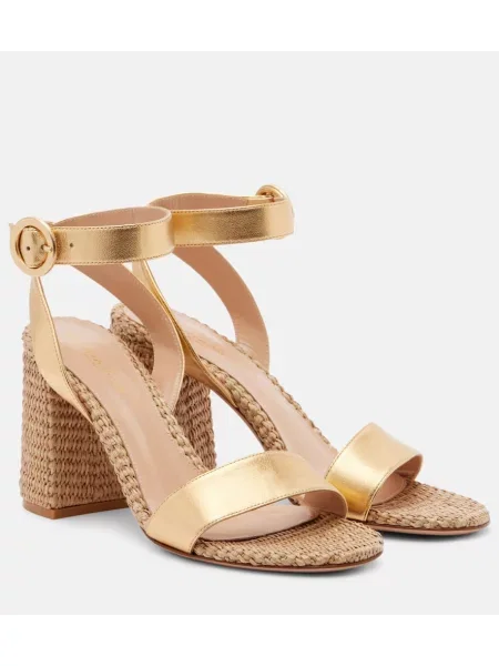 Sandale Gianvito Rossi din piele auriu