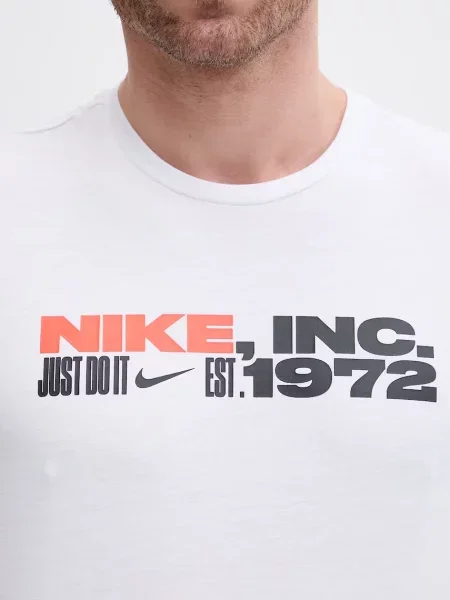 Футболка Nike