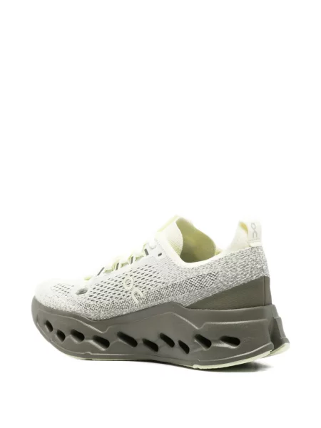Sneakerși On galben