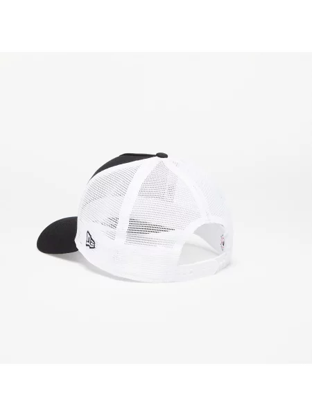 Шапка с козирки New Era бяло