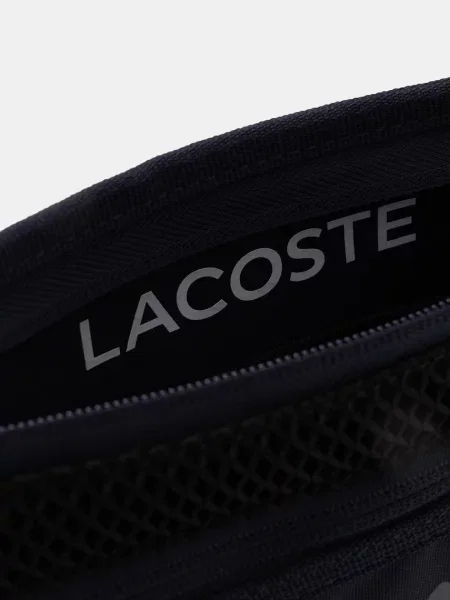 Lacoste övtáska