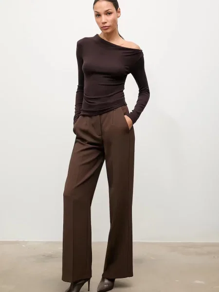 Tričko s dlouhým rukávem Answear.LAB hnědá