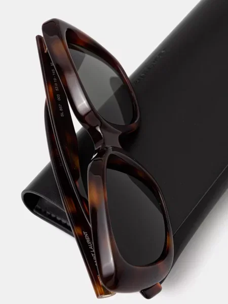 Солнцезащитные очки Saint Laurent