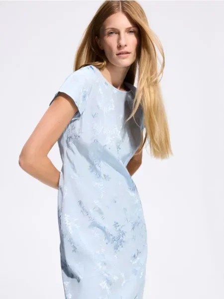 Reserved Rochie cu motiv jacard albastru-deschis albastru