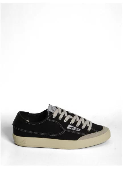 Sneakerși Autry negru