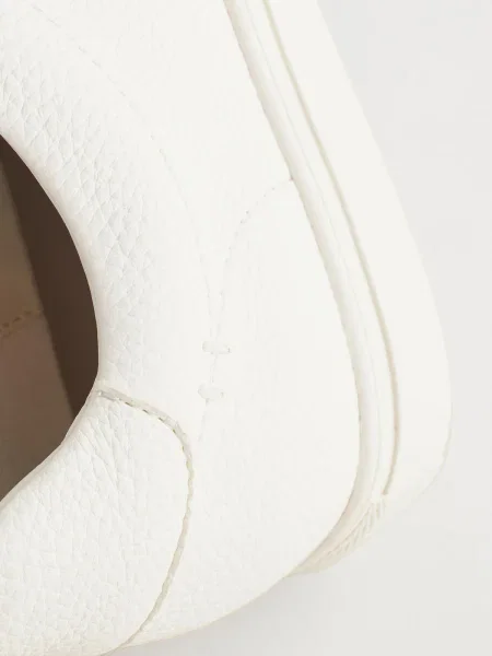 Next Nizke superge bela