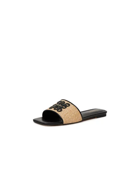 Nine West Šlepetės smėlio