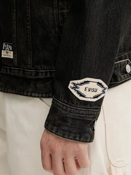 Джинсовая куртка Evisu черная