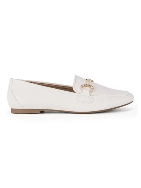 Loafersy białe