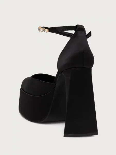Атласные туфли Koi Footwear на платформе