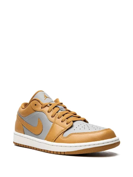 Sportbačiai Jordan Air Jordan 1 auksinė