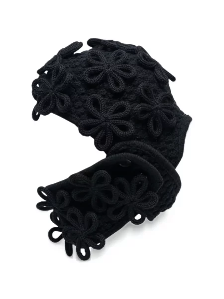 Căciulă Noir Kei Ninomiya cu model floral cu aplicații negru