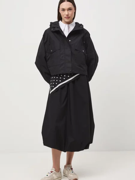 Medicine krótka kurtka z bawełny czarna