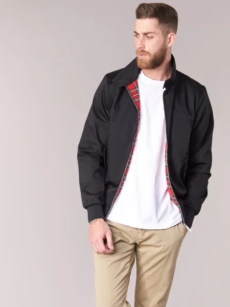 Dzseki Harrington fekete