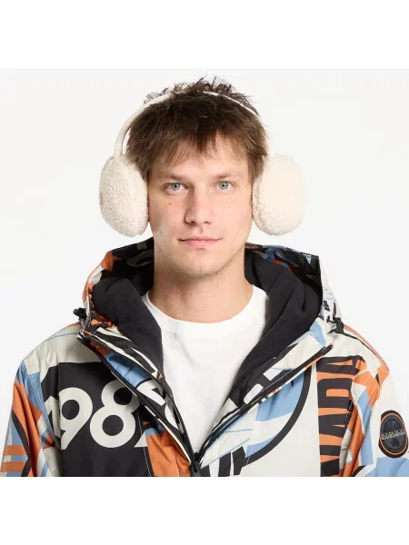 Шапка New Era с камнями