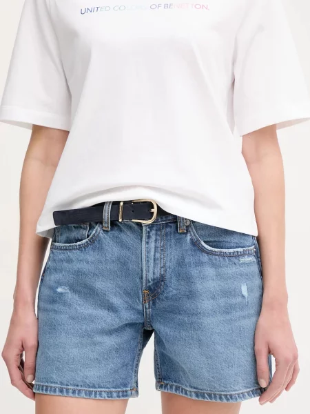 Дънков къс панталон от Pepe Jeans REGULAR SHORT HW MABLE с изчистен дизайн със стандартна талия синьо