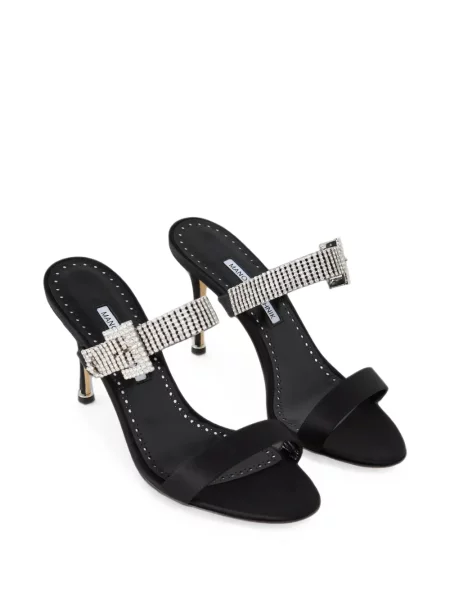 Sandale Manolo Blahnik cu cataramă negru
