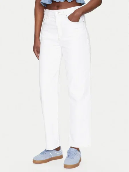 Tommy Jeans Blugi Layla Straight Fit alb