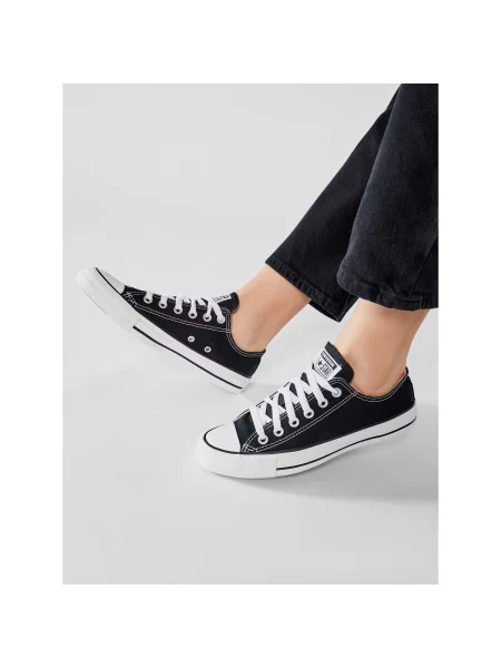 Modne superge Converse Chuck Taylor All Star Ox črna
