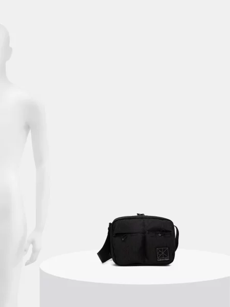 Táska Calvin Klein fekete
