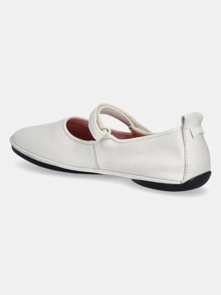 Кожаные балетки Camper белые