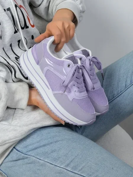 Sneakerși Resti cu platformă alb