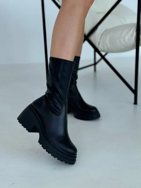 Кожаные ботинки 105.store черные