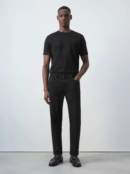 Jeansy Ben cropped tapered fit black denim Mężczyzna 44 MANGO MAN czarny