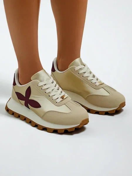Sneakerși Resti alb