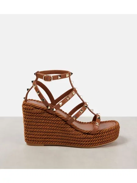 Kožené espadrilky Valentino Garavani hnedá