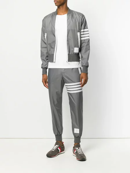 Krátké tričko Thom Browne s rozparkem bílé