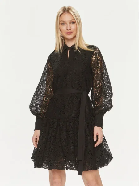 Рокля Bruuns Bazaar AmbrosiaBBAvril dress къса разкроена черно
