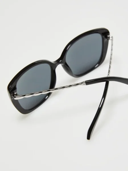 Ochelari de soare Moodo negru