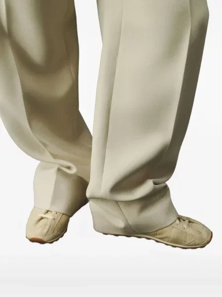 Sneakerși Jacquemus din piele de căprioară