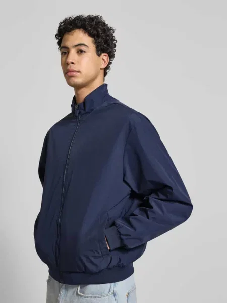 Kurtka o kroju regular fit ze stójką model ‘Charge’ Jack & Jones granatowa