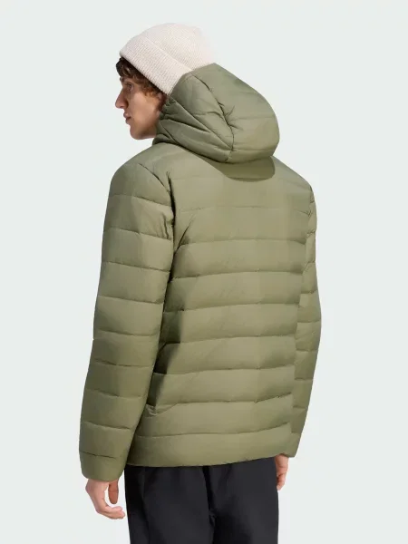 Куртка Adidas зеленая
