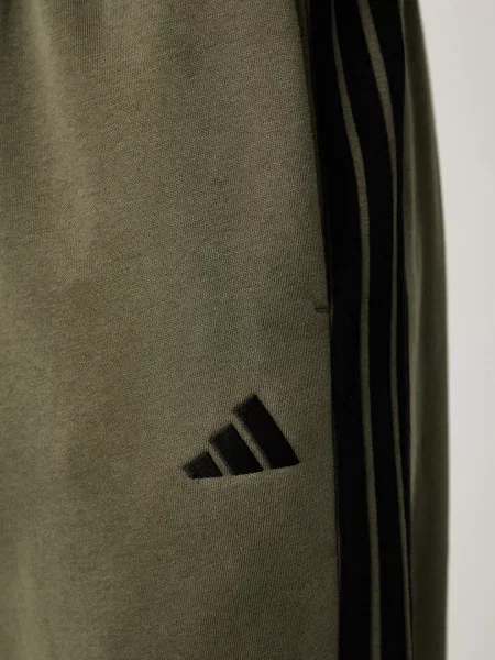Спортивные штаны Adidas в полоску