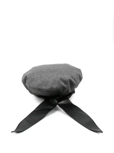 Căciulă Emporio Armani cu funde gri