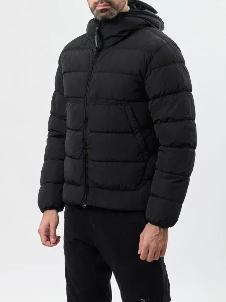 Пуховик C.p. Company черный