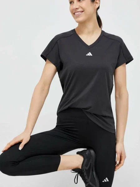 Tréninkové tričko adidas Performance Training Essentials černá