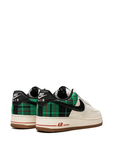 Běžecké fleecové tenisky Nike NikeCourt s potiskem hnědé