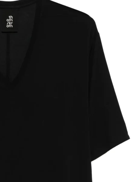 Tricou Thom Krom cu decolteu în V negru