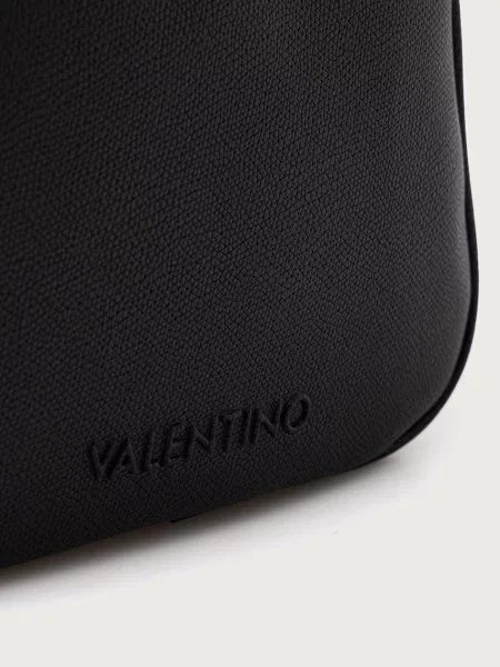 Кожаная косметичка Valentino Bags