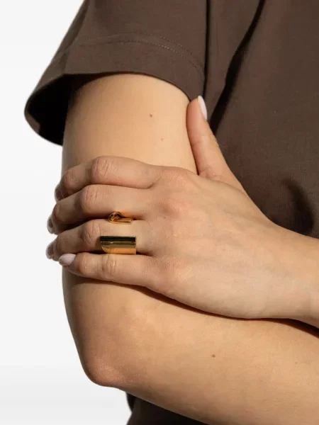Inel Jacquemus galben