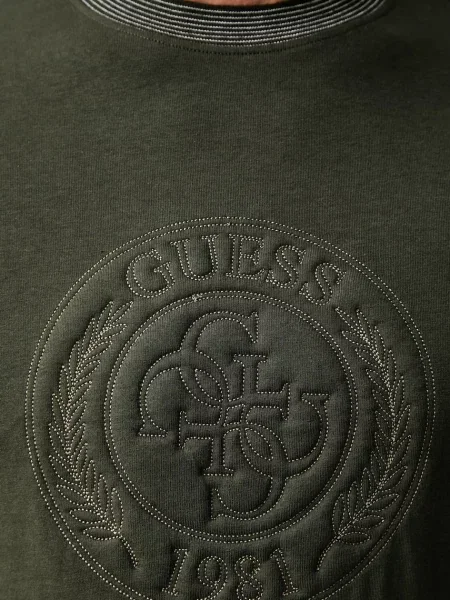 Футболка Guess