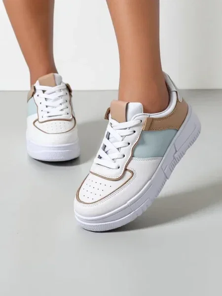 Sneakerși Resti alb